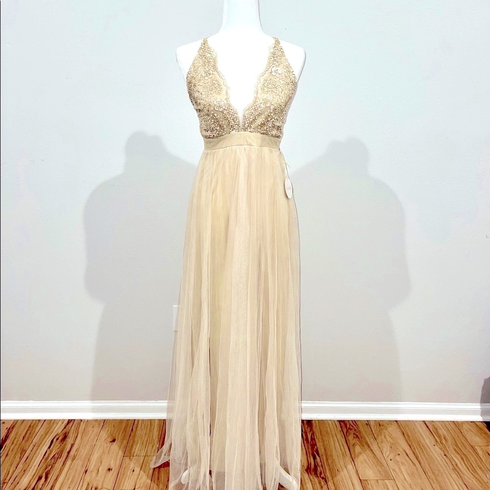 LUXXEL - Saved by the Dress GORGEOUS, champagne floor length gown